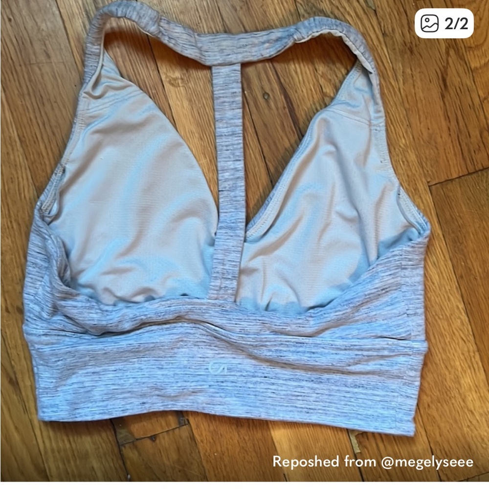 GAP Sports Bra - Picture 2 of 2